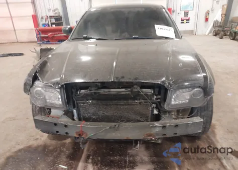 2006 Chrysler 300C from USA, damaged, VIN 2C3LK63H46H280574